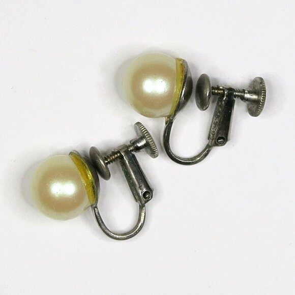 Vintage Faux Pearl Necklace & Clip-On Earrings Set  Mid-Century Jewelry - Picture 5 of 7